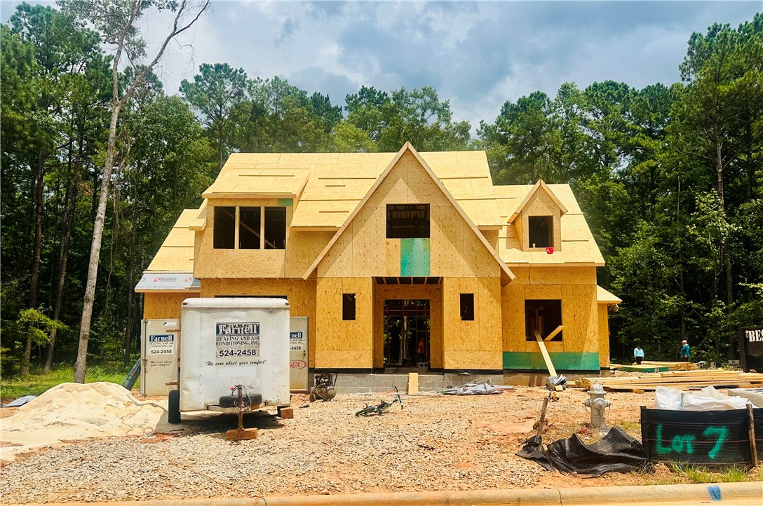 2165 LARKHILL Lane
