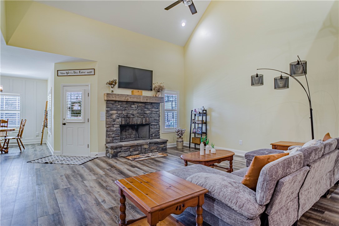 138 LEE ROAD 2037