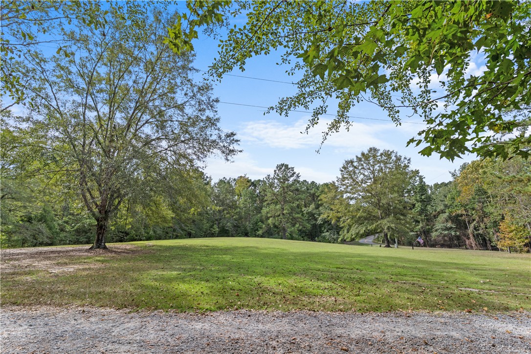 1560 LANDERS SWINK Road