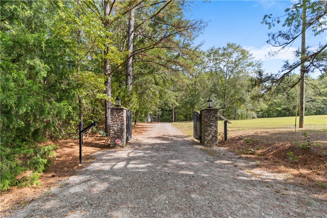 1560 LANDERS SWINK Road