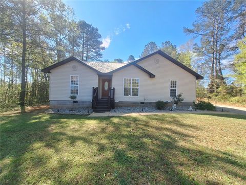 Photo of 1024 CENTER Street, Valley, AL 36854 (MLS # 179126)