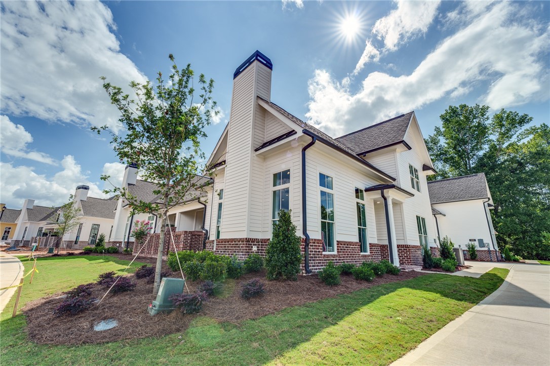 2022 DAWSON CORNER Loop