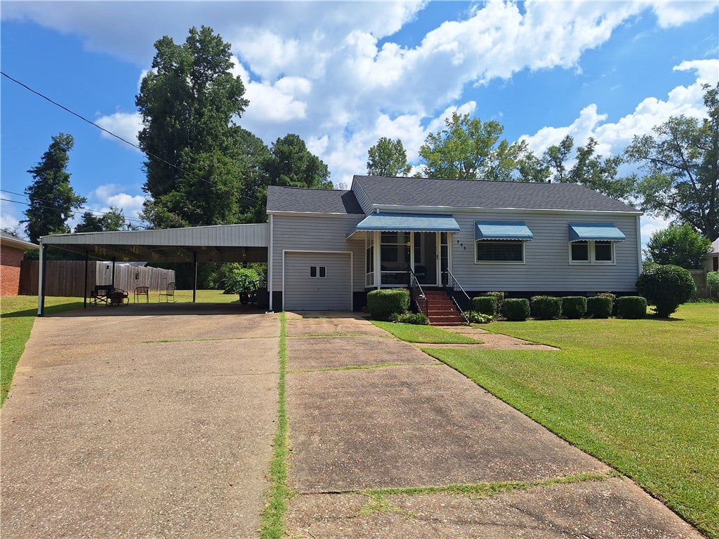 505 CRESTVIEW Lane