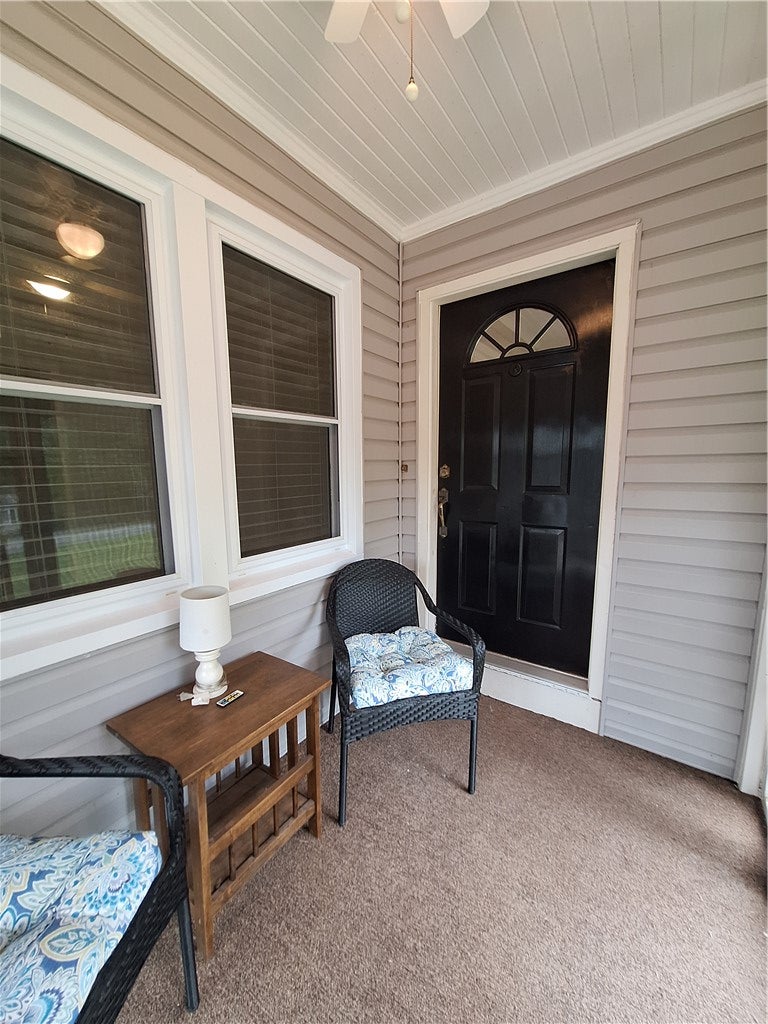 505 CRESTVIEW Lane