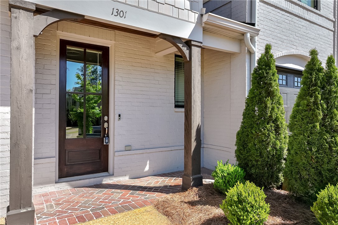 1301 PARKER Place