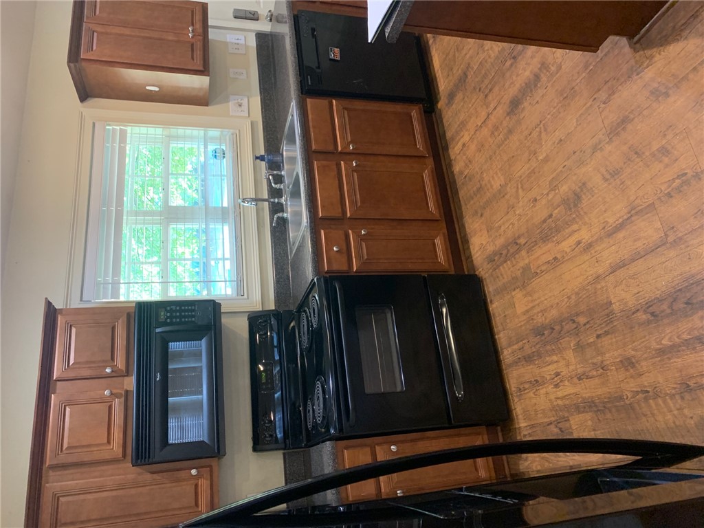 802 W LONGLEAF Drive 55