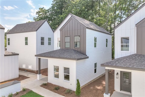 Photo of 641 MARY BROOKS Drive #801, Auburn, AL 36830 (MLS # 182746)
