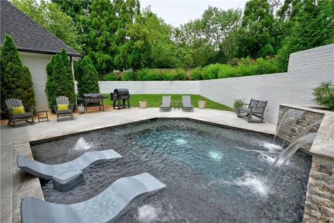 Photo of 2615 WILMINGTON Court #Ste 130, Auburn, AL 36830 (MLS # 180755)