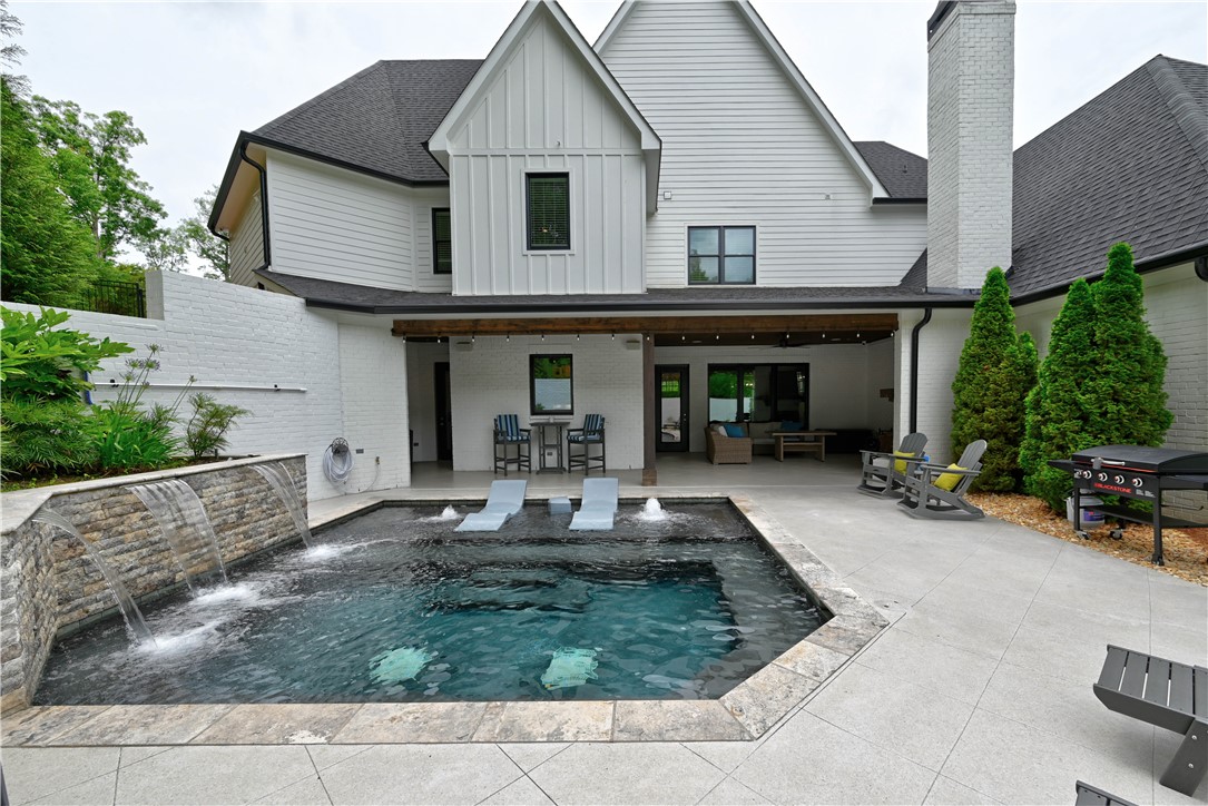 2615 WILMINGTON Court