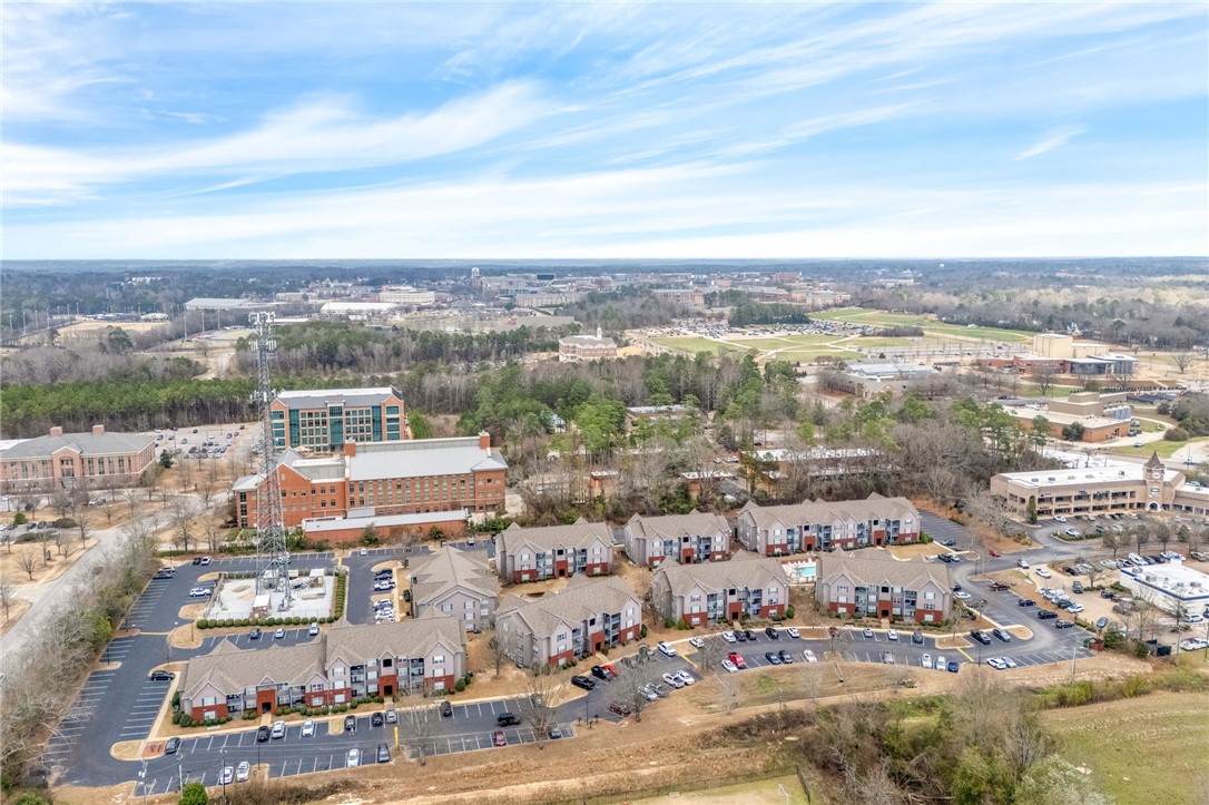 1114 COLLEGE Street 3101