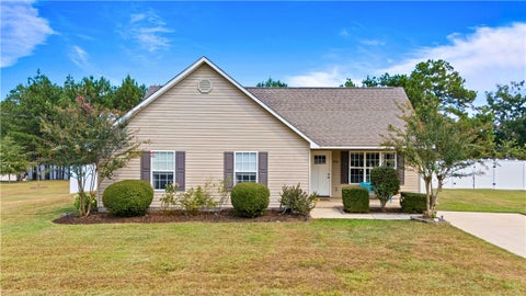 Photo of 1816 LEE ROAD 34, Opelika, AL 36804 (MLS # 182199)