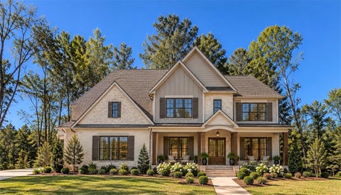 Photo of 2024 HANOVER Street, Auburn, AL 36830 (MLS # 182031)