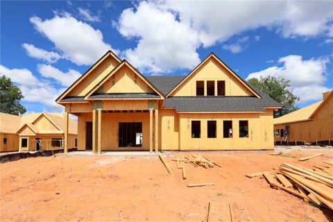 Photo of 1959 LONG LEAF Lane, Opelika, AL 36801 (MLS # 181983)
