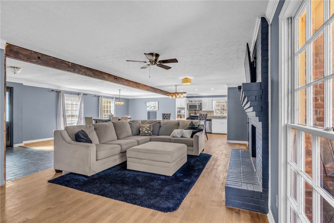 801 N 10TH Street