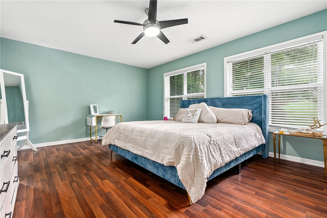 Auburn, Alabama 36830, United States, 4 Bedrooms Bedrooms, ,3 BathroomsBathrooms,Residential,Active,172778