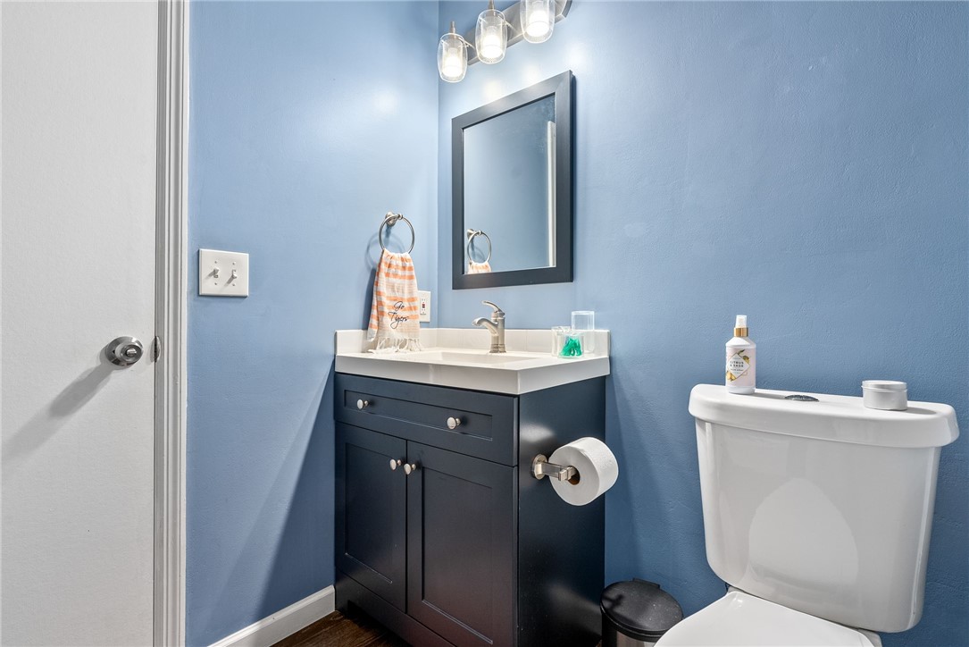 Auburn, Alabama 36830, United States, 4 Bedrooms Bedrooms, ,3 BathroomsBathrooms,Residential,Active,172778