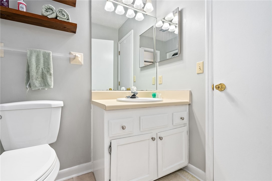 Auburn, Alabama 36830, United States, 4 Bedrooms Bedrooms, ,3 BathroomsBathrooms,Residential,Active,172778