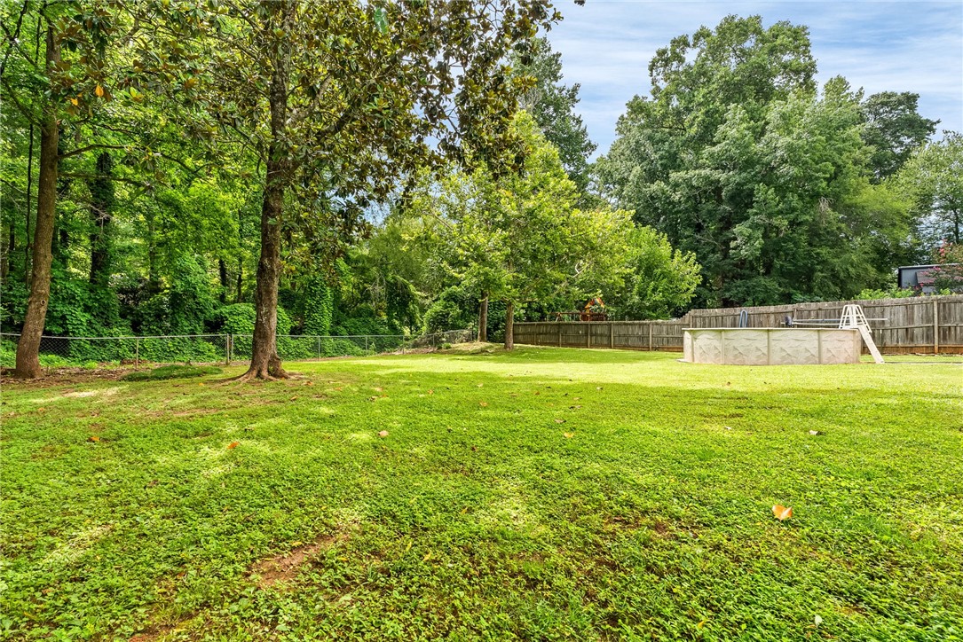 Auburn, Alabama 36830, United States, 4 Bedrooms Bedrooms, ,3 BathroomsBathrooms,Residential,Active,172778