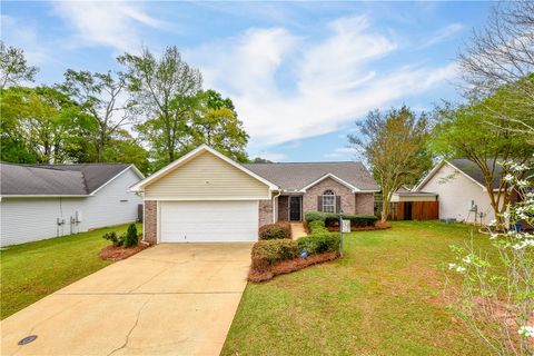 Photo of 993 PLEASANT Avenue, Auburn, AL 36832 (MLS # 179758)