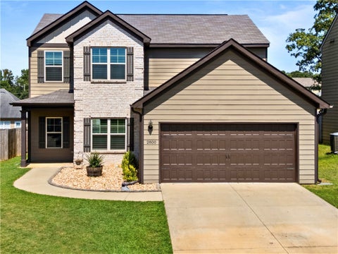 Photo of 2800 ARLEE Avenue, Opelika, AL 36804 (MLS # 181770)