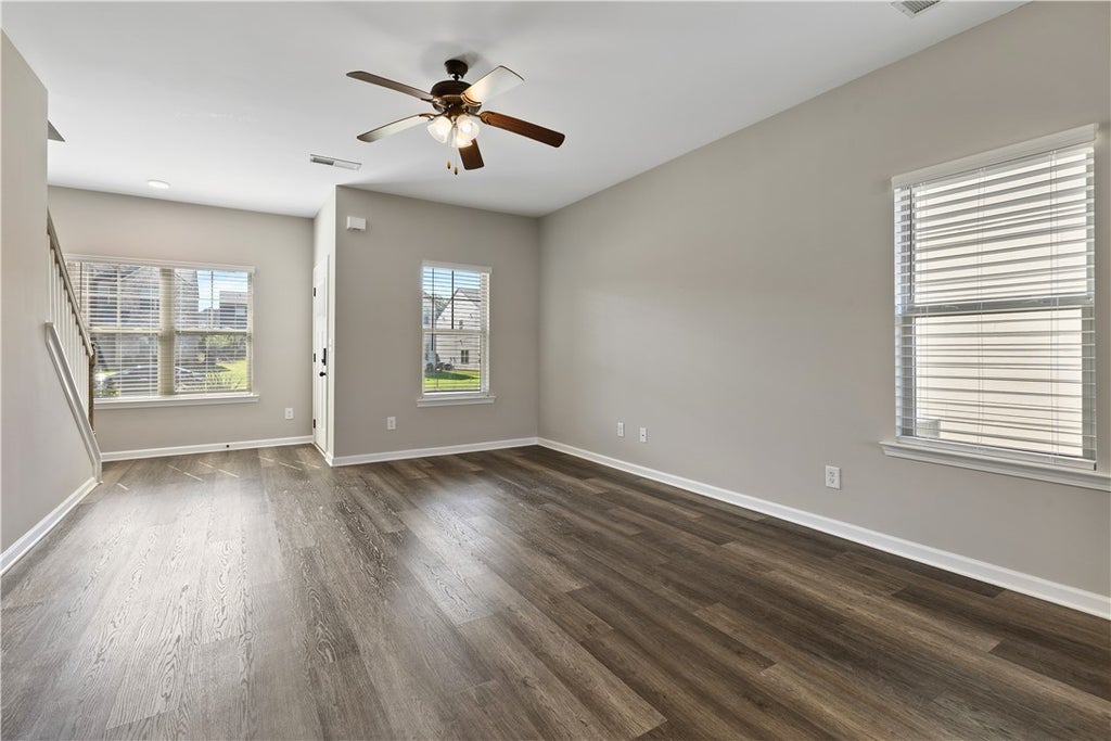 Photo of 2800 ARLEE Avenue, Opelika, AL 36804 (MLS # 181770)