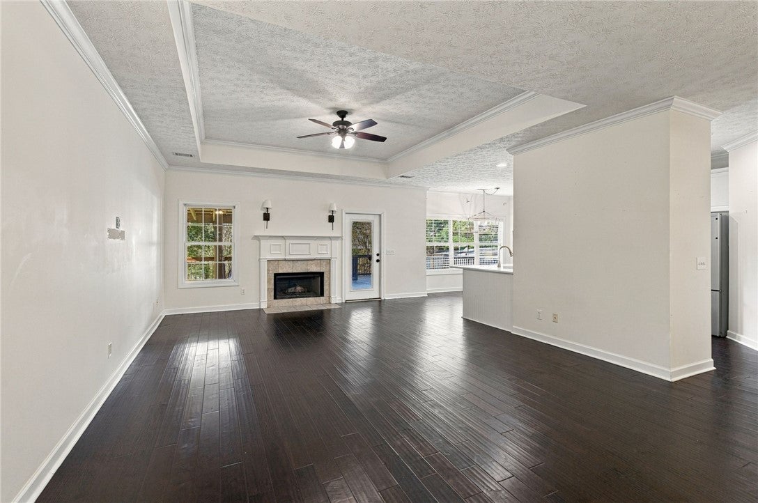 546 ROSEMARY Court
