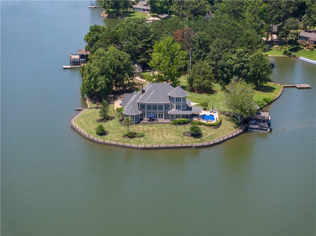 Photo of 234 LEE ROAD 338, Salem, AL 36874 (MLS # 182470)