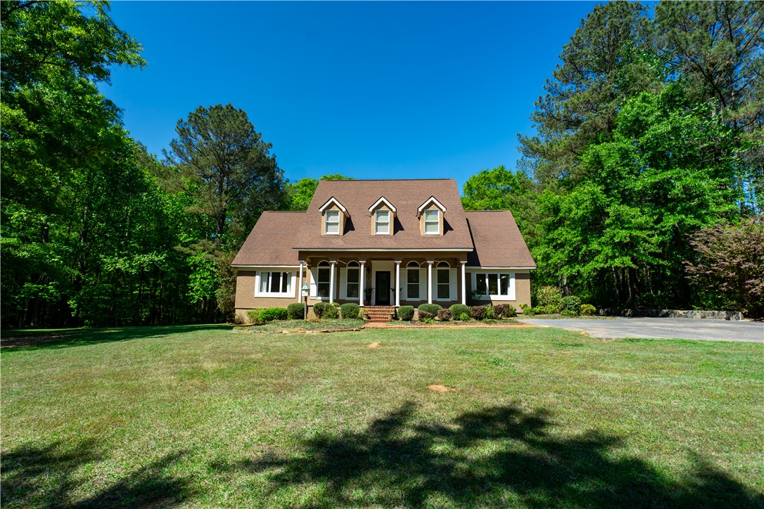 1494 WINDWOOD Drive