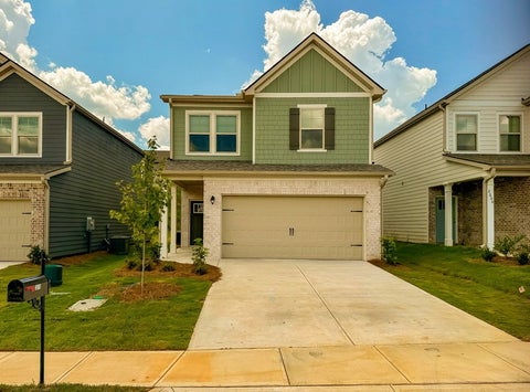 Photo of 2610 STOKES Drive, Opelika, AL 36804 (MLS # 180891)