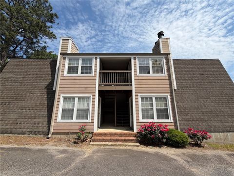 Photo of 210 N ROSS Street #K, Auburn, AL 36830 (MLS # 180114)