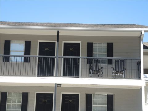 634 W MAGNOLIA Avenue 310 Auburn AL 36830