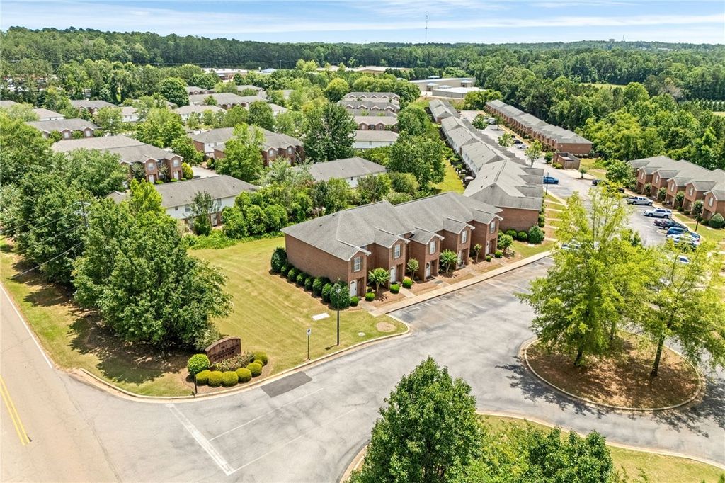 Photo of 1477 N DONAHUE Drive #2701, Auburn, AL 36832 (MLS # 175367)