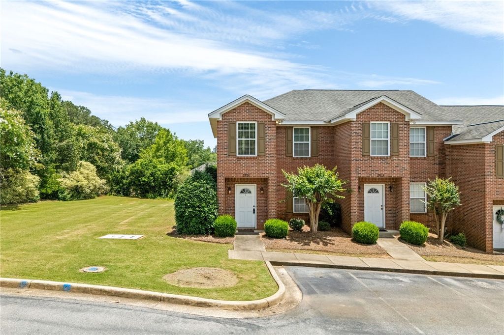 Photo of 1477 N DONAHUE Drive #2701, Auburn, AL 36832 (MLS # 175367)