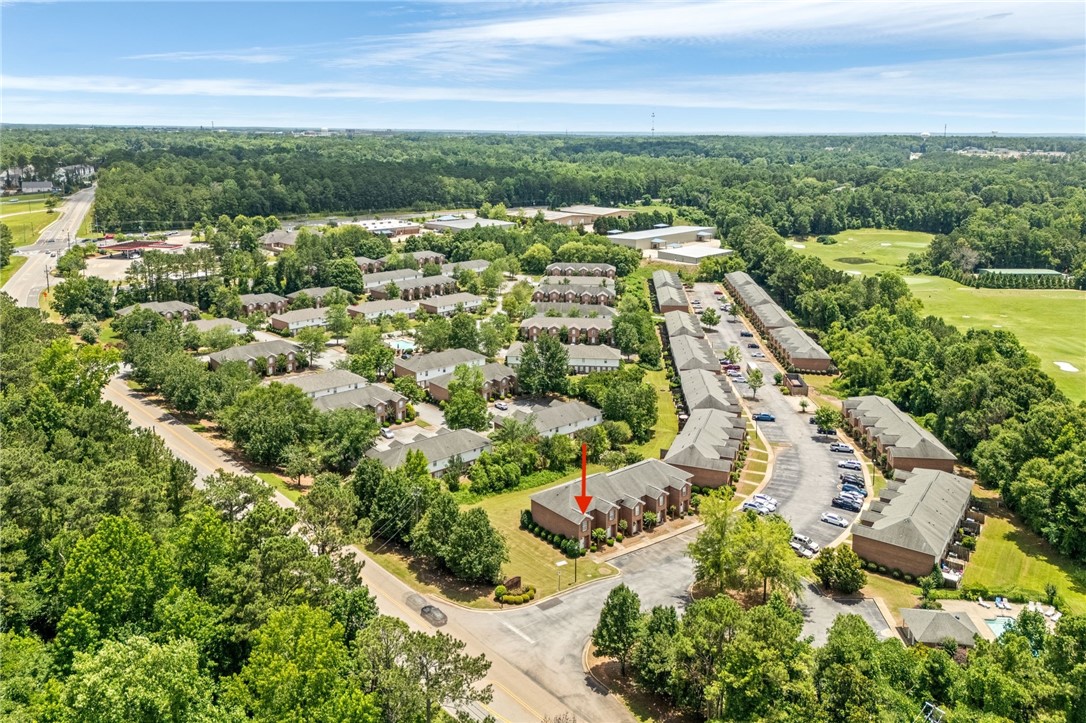 1477 N DONAHUE Drive 2701