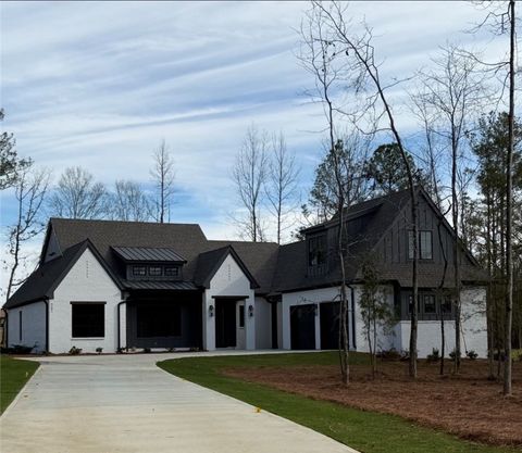 Photo of 3207 HABERSHAM Drive, Auburn, AL 38830 (MLS # 174344)