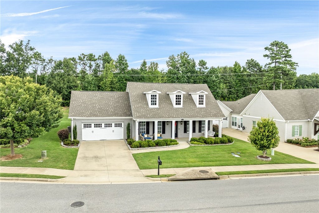 Photo of 2670 MILL LAKES Ridge, Opelika, AL 36801 (MLS # 181737)
