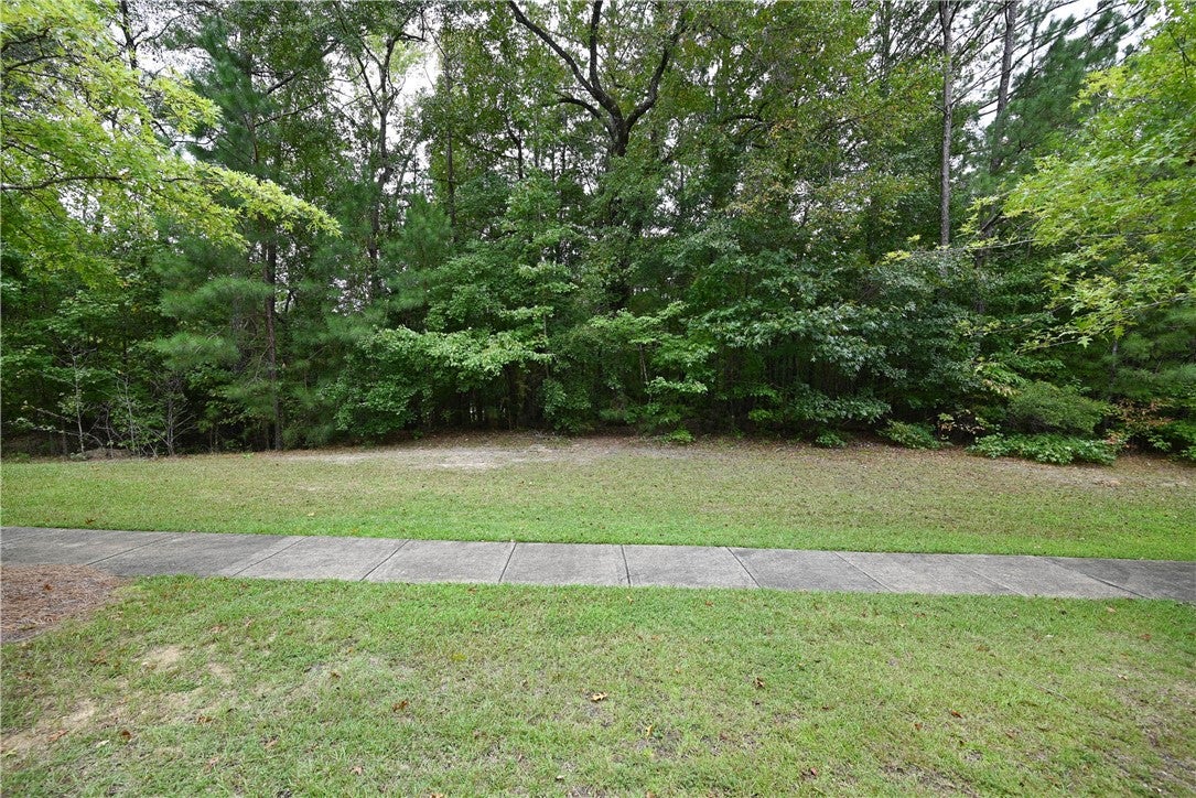 2562 BLACKWOOD Court