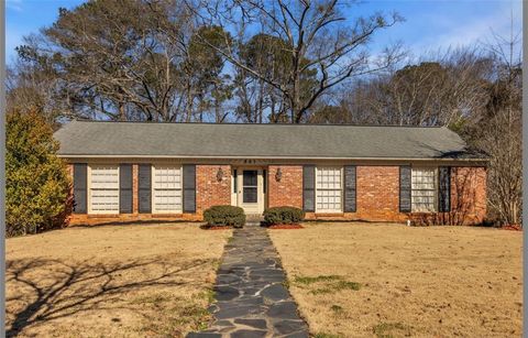 Photo of 801 N 10TH Street N, Opelika, AL 36801 (MLS # 178830)