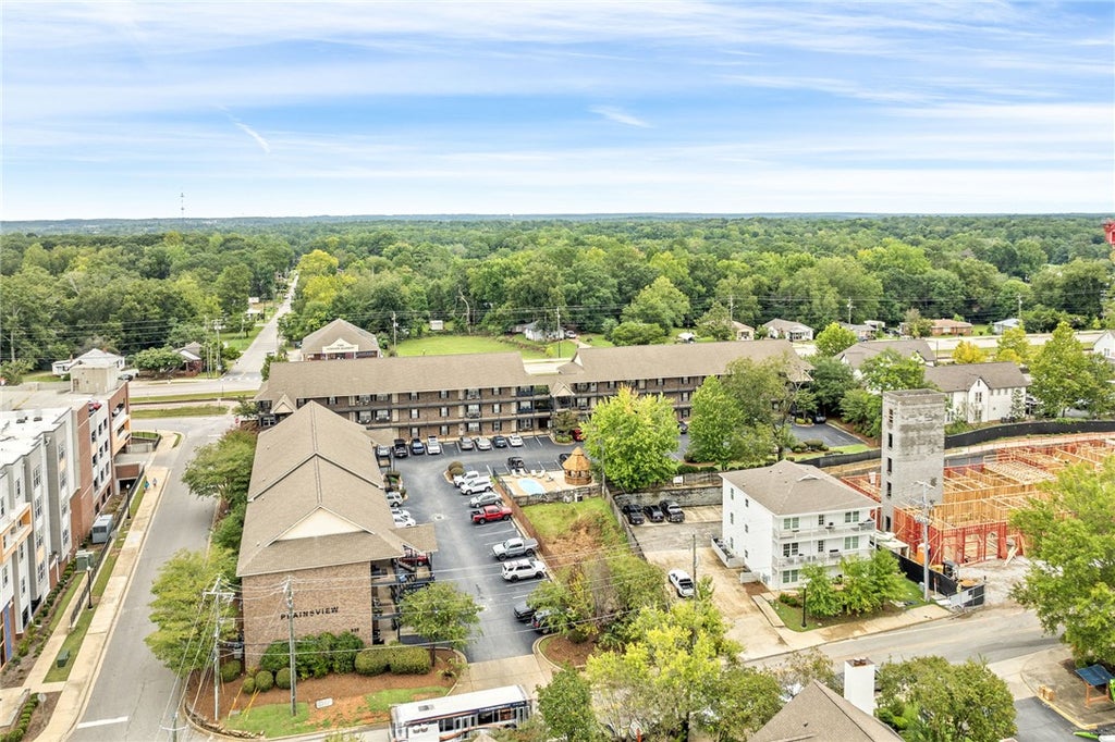 Photo of 836 W GLENN Avenue #205, Auburn, AL 36830 (MLS # 182502)