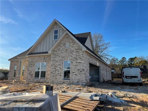 1935 LONG LEAF Lane Opelika AL 36804