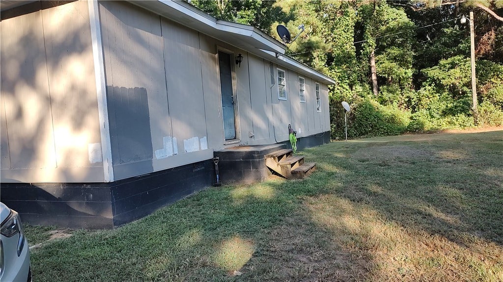 Photo of 10555 COUNTY ROAD 2, Waverly, AL 36879 (MLS # 182358)