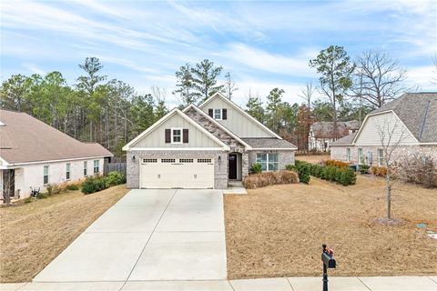 Photo of 2338 SHERWOOD Drive, Opelika, AL 36801 (MLS # 178038)
