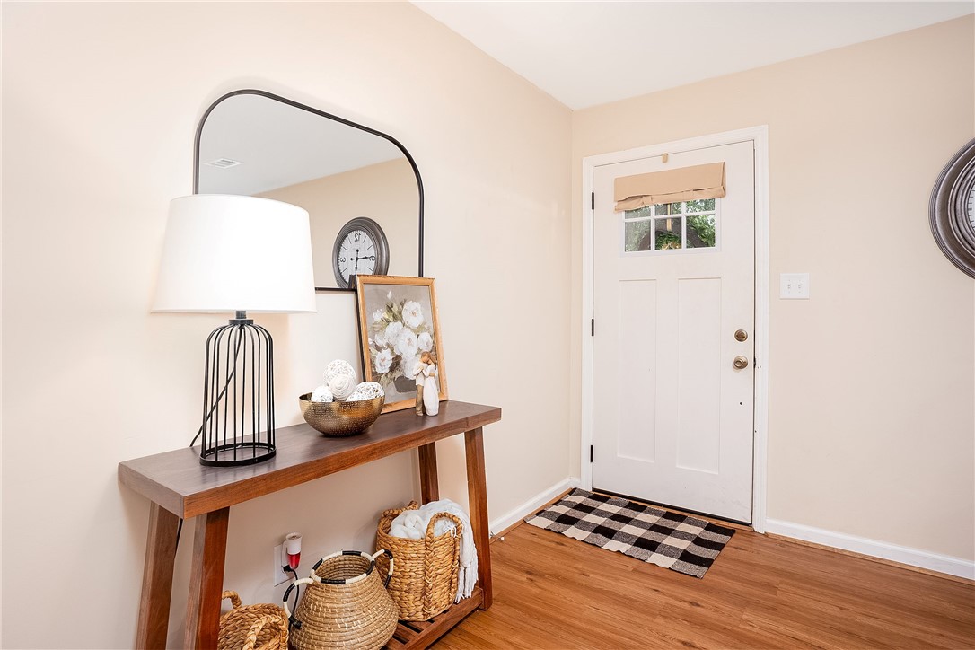 95 Lee Road 296