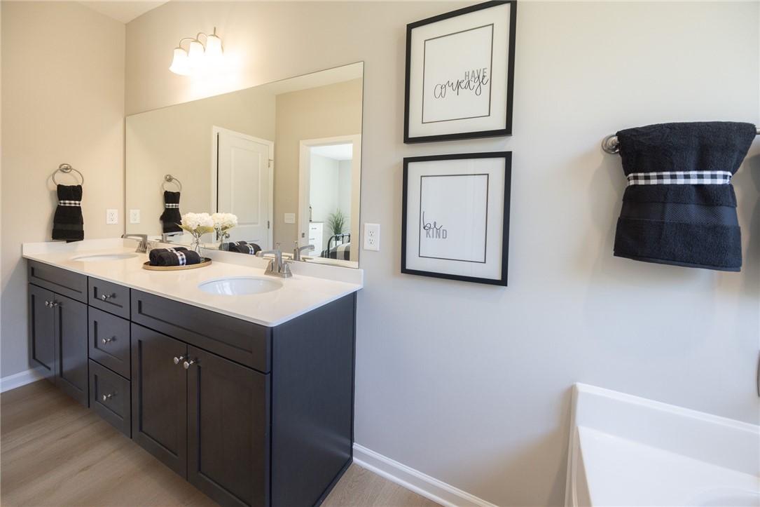 113 LEE ROAD 2232