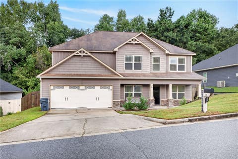 Photo of 48 OAKWOOD Drive, Phenix City, AL 36870 (MLS # 181997)