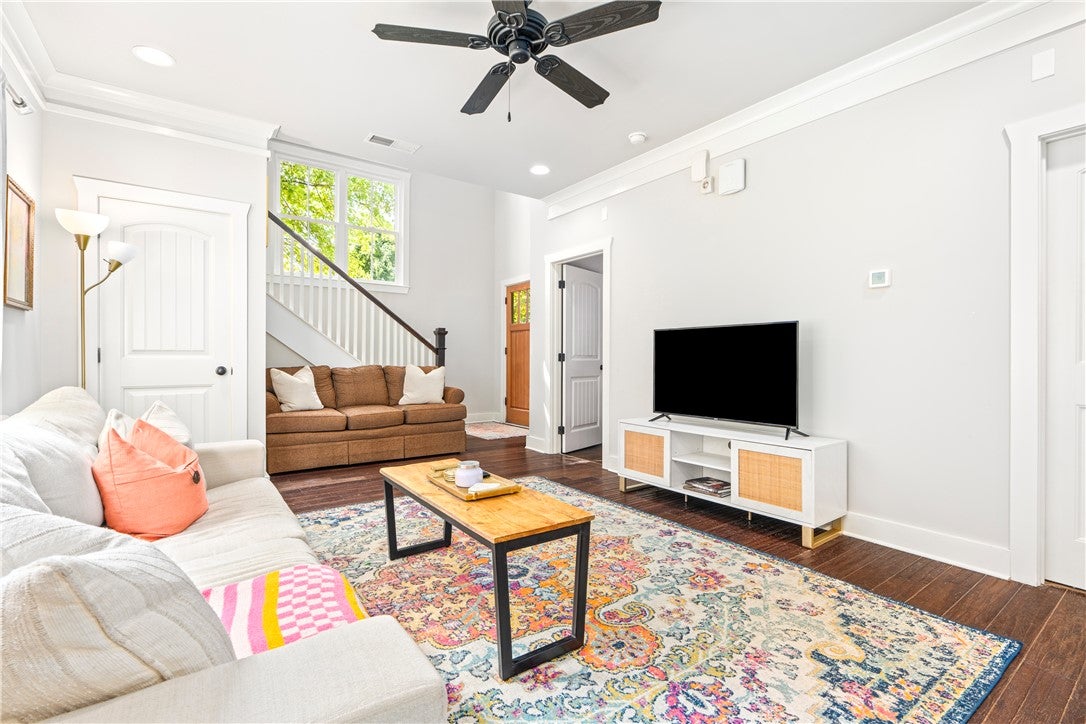 650 DEKALB Street 1029