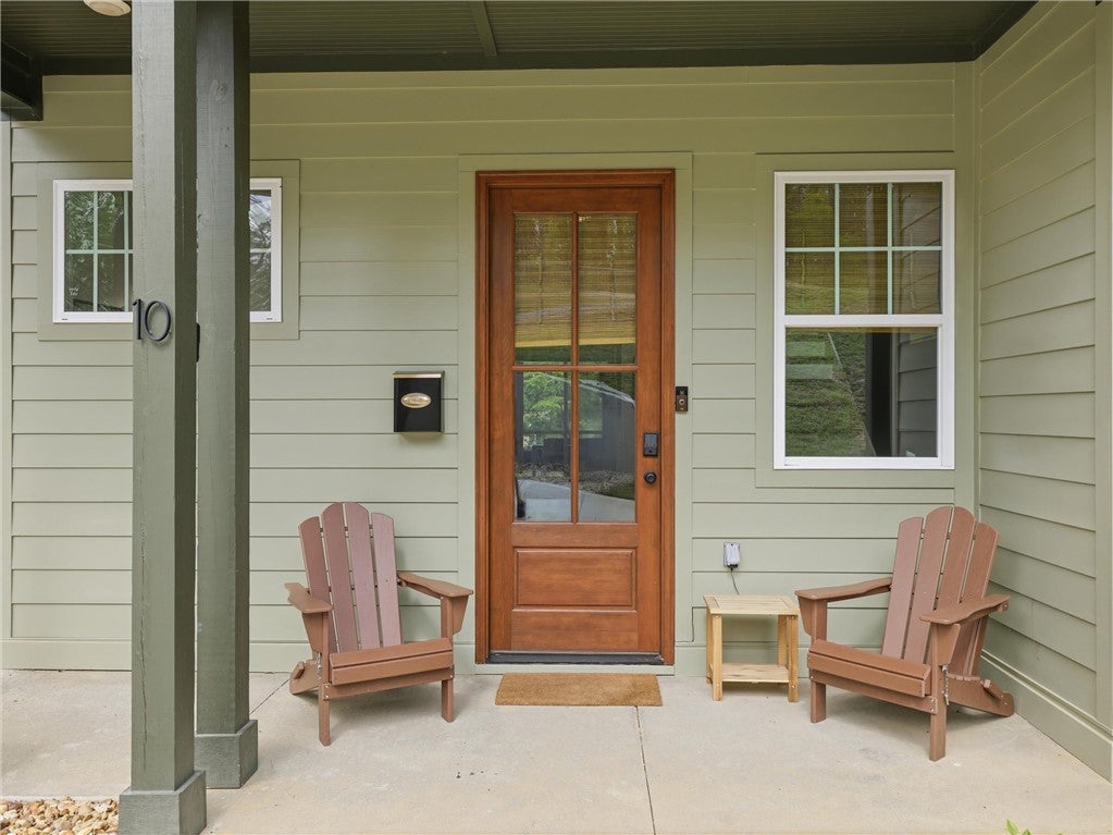 3324 BAY PINE Road 10