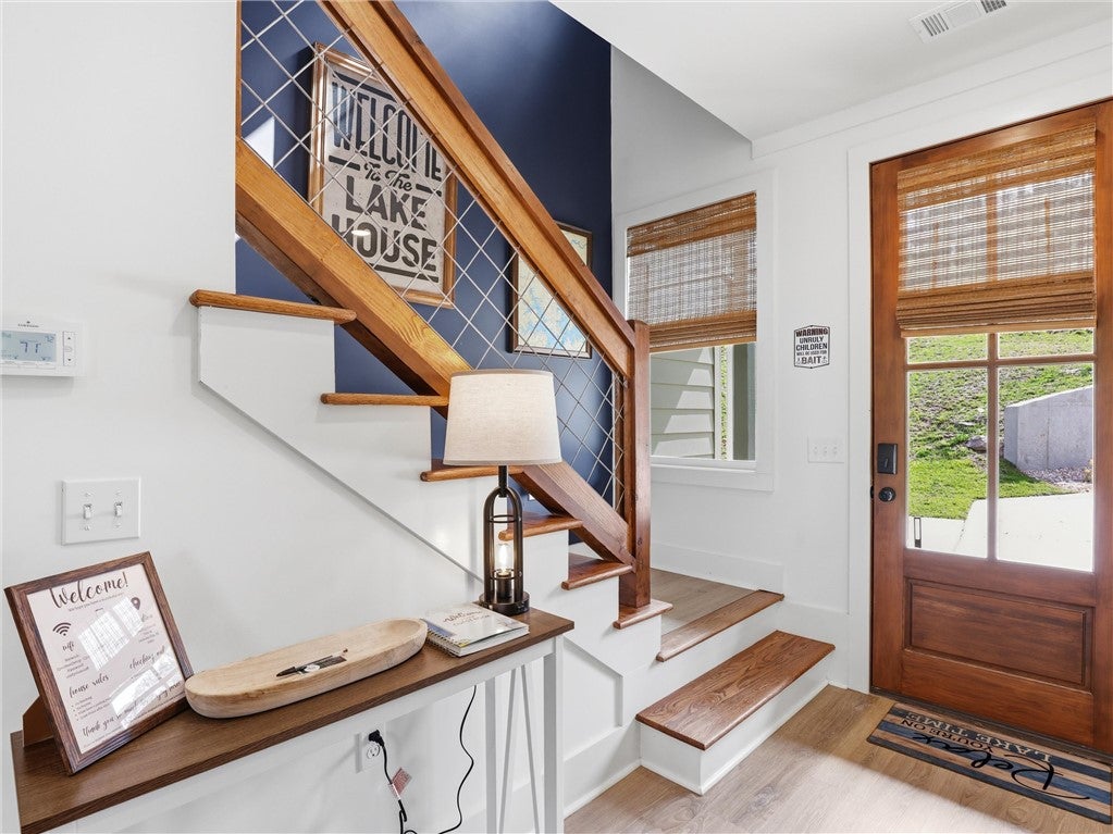 3324 BAY PINE Road 10
