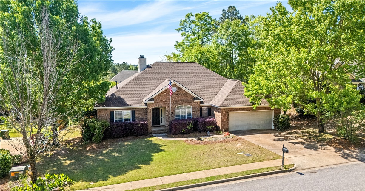 1817 ROANOKE Lane