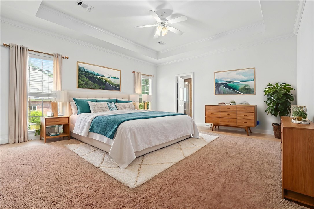 1817 ROANOKE Lane